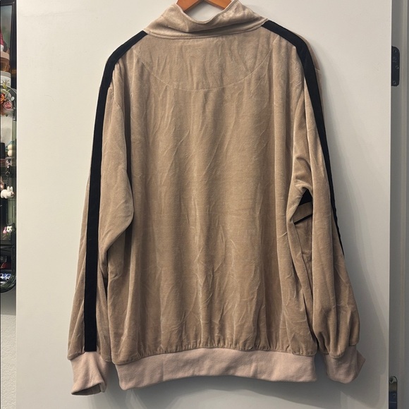 Vintage velour Tan and Black Zip-Up Jacket size xl - Picture 5 of 7